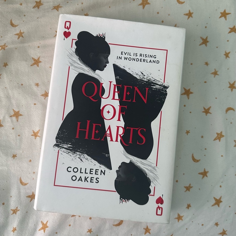 Queen of Hearts by Colleen Oakes